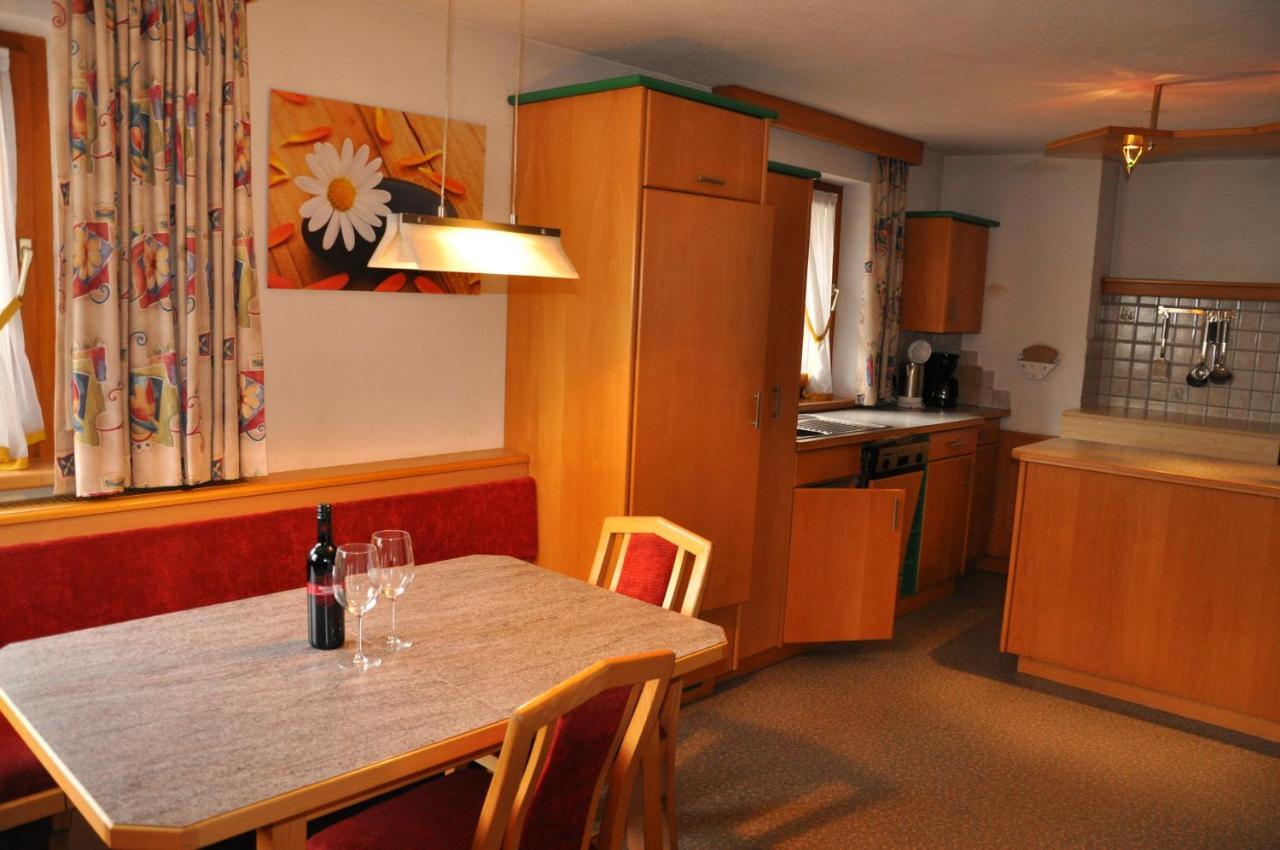 Pension Lenz Ischgl Exterior foto