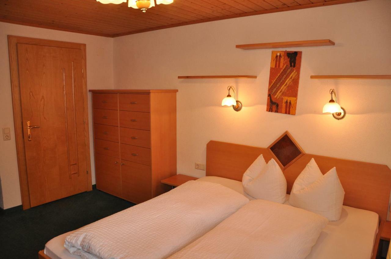 Pension Lenz Ischgl Exterior foto