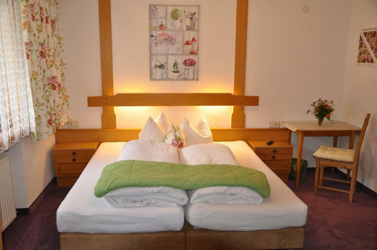 Pension Lenz Ischgl Exterior foto